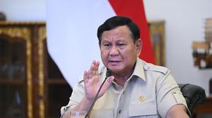 Sore Ini, Prabowo Pimpin Evaluasi Penanganan Karhutla