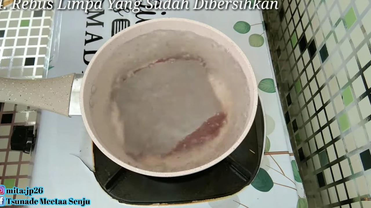 <b>4. Rebus Sebentar</b><br>