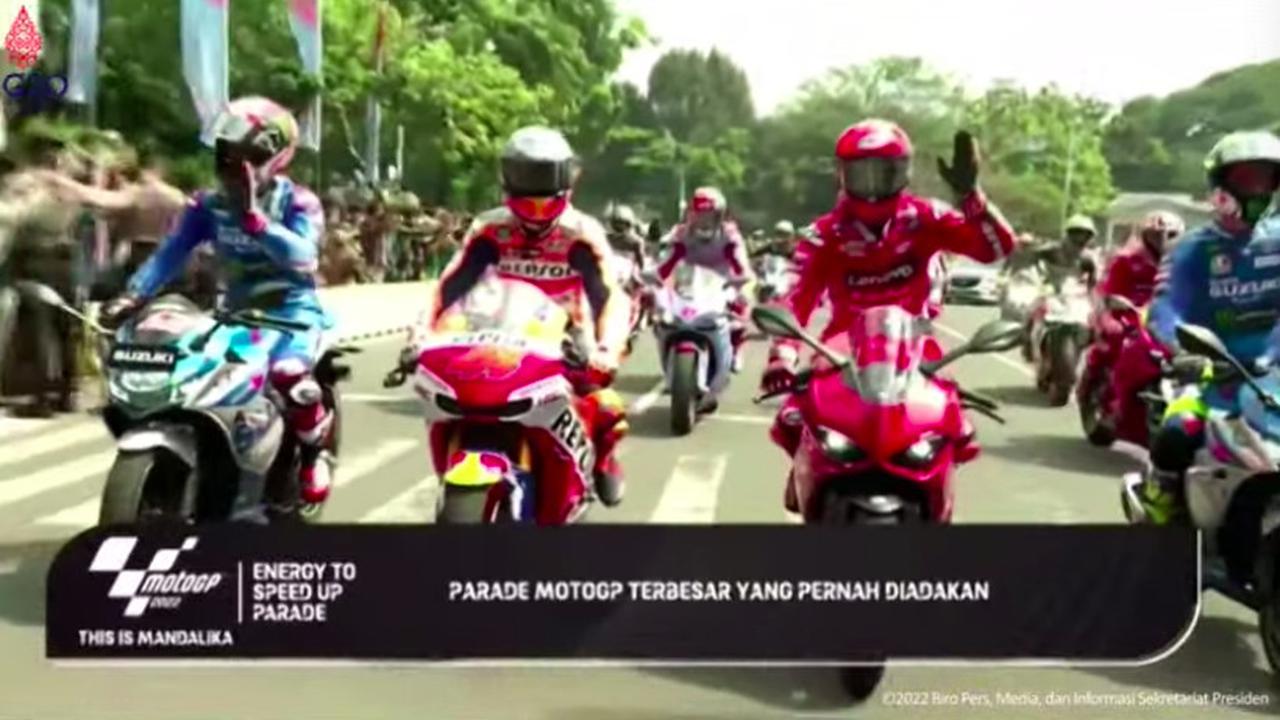 Deretan Potret Keseruan Parade Pembalap MotoGP di Istana Merdeka
