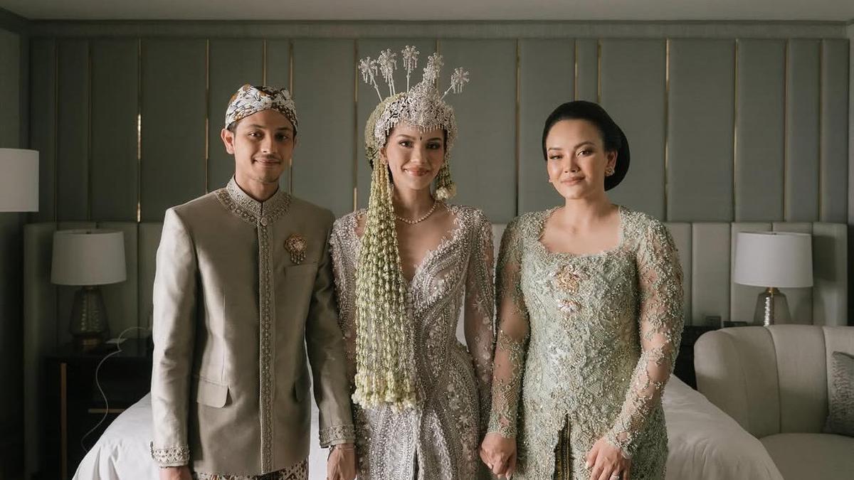 Tinggal di Paris dan Bekerja di Dior, Tampilan Alexandra Kakak Alyssa Daguise Kenakan Kebaya saat Akad Nikah dan Siraman sang Adik