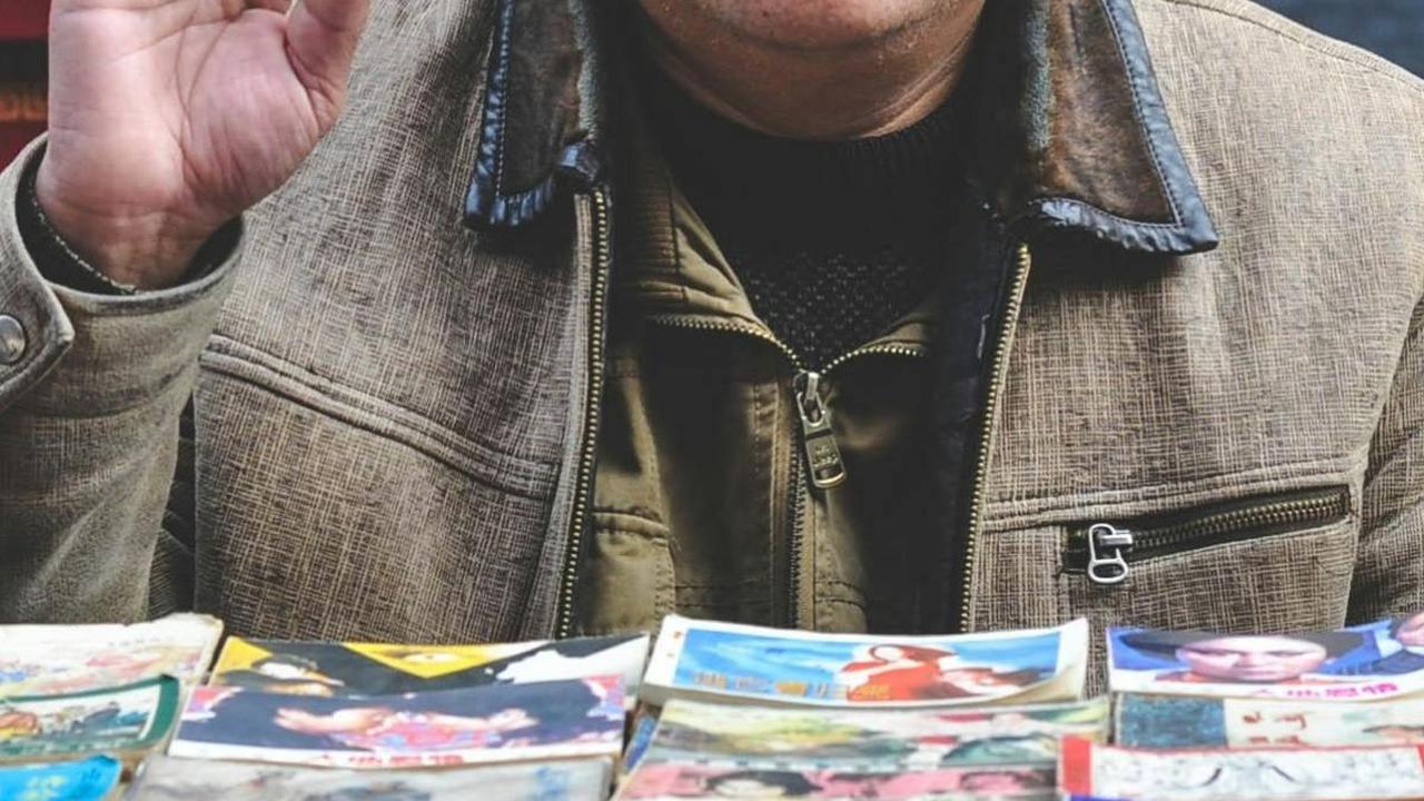 40 Pantun Jualan Lucu yang Memikat, Bikin Dagangan Laris Manis