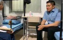 Lantunan Merdu Ayat Suci dari Siswi SRMP Bikin Seskab Letkol Teddy Terdiam Haru