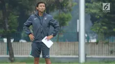 PSSI memperpanjang kontrak Luis Milla sebagai pelatih Timnas Indonesia. Luis Milla mendapat tugas membantu timnas meraih prestasi di Piala AFF 2018.