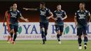 Striker Persib Bandung, Wander Luiz (tengah) melakukan selebrasi usai mencetak gol ke gawang Persiraja Banda Aceh dalam laga matchday ke-3 Grup D Piala Menpora 2021 di Stadion Maguwoharjo, Sleman, Jumat (2/4/2021). Persib menang 2-1 atas Persiraja. (Bola.com/M Iqbal Ichsan)