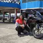 Pembalap Wanita Satu-Satunya di Balapan Honda CBR (Arief Aszhari/Liputan6.com)