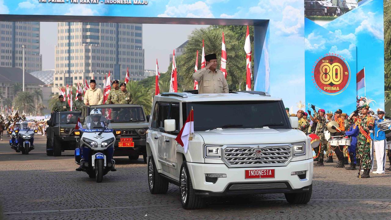 FOTO: Di HUT ke-80 TNI, Prabowo Tegaskan Indonesia Tak Boleh Lengah Hadapi Ancaman Asing