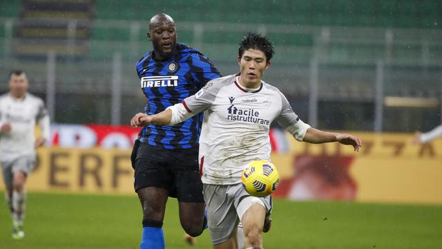 Achraf Hakimi 2 Gol, Inter Milan Sikat Bologna 3-1