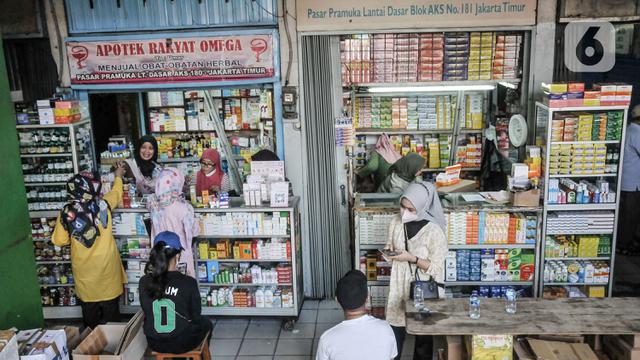 Pedagang Pasar Pramuka Kena Imbas Larangan Penjualan Obat Sirup Anak
