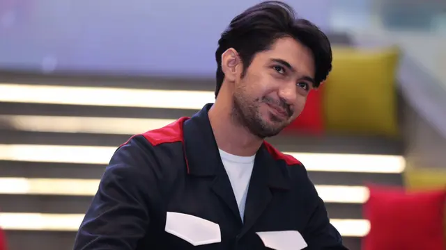 [Bintang] Reza Rahadian