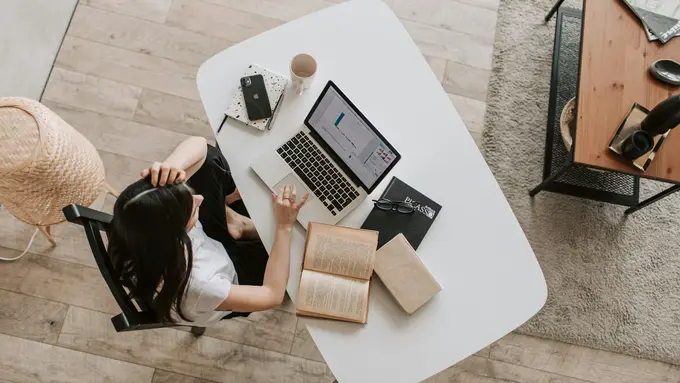 Zodiak yang Jago Multitasking, Pandai Atur Konsentrasi