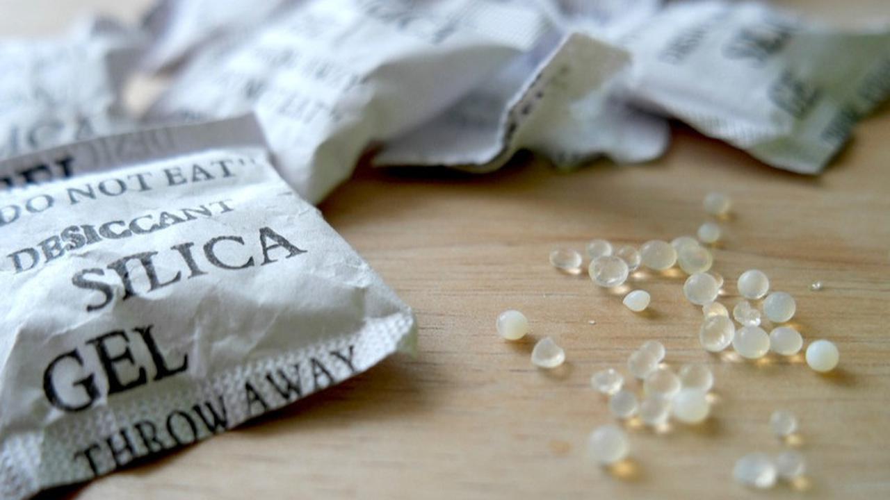 Ilustrasi Silica Gel.
