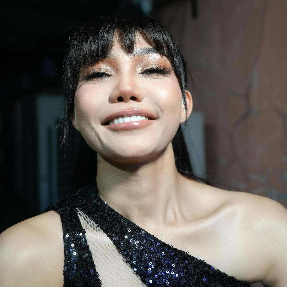 Jadi 'Lisa Parahyangan', Gaya Rina Nose Kembali Tirukan Lisa BLACKPINK Ini Panen Pujian Netizen