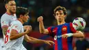Adapun Sevilla terpuruk pada posisi 12 karena baru mendapat tujuh poin. (AP Photo/Joan Monfort)