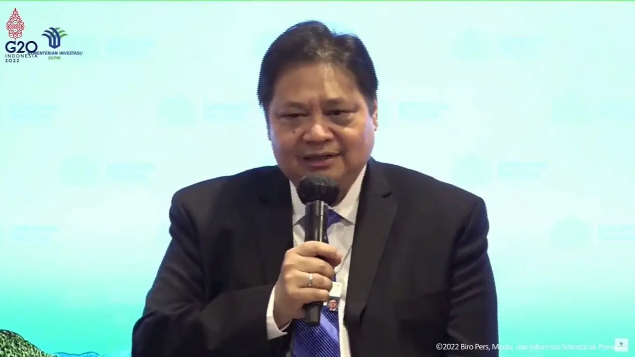 Menteri Koordinator bidang Perekonomian Airlangga Hartarto dalam Indonesia Economic Outlook and G20 Precidency, Davos, mengutip siaran daring, Senin (23/5/2022).