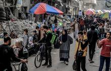 FOTO: Denyut Pasar di Jalur Gaza yang Ramai di Tengah Kehancuran Kota dan Bayang-Bayang Serangan Israel