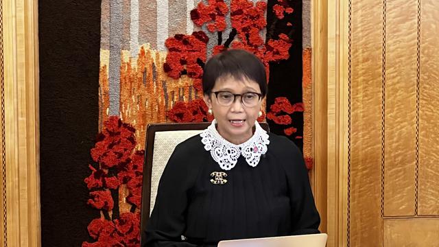Kunjungan Menlu Retno Marsudi ke Tokyo, Jepang mendampingi Presiden Jokowi.