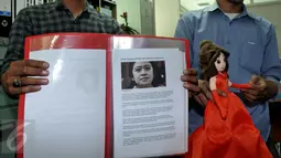 Aliansi Mahasiswa Peduli Parlemen mendatangi Mahkamah Kehormatan Dewan (MKD) DPR, Jakarta, Senin (21/9/2015). Mereka meminta MKD mengusut Puan Maharani dan Tjahjo Kumolo yang rangkap  jabatan sebagai anggota DPR dan Menteri. (Liputan6.com/Johan Tallo)