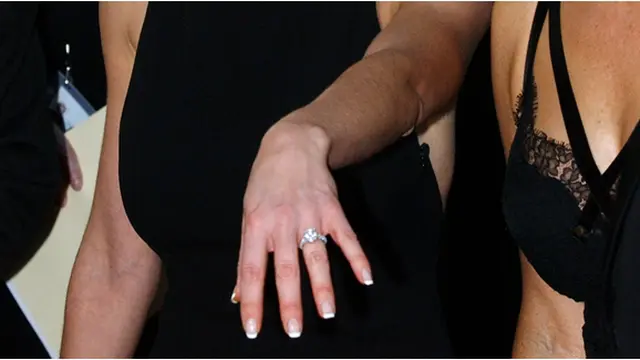 Courtesy HollyScoop.com