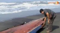 Kapal Imigran Tenggelam, 32 Korban Masih Pencarian
