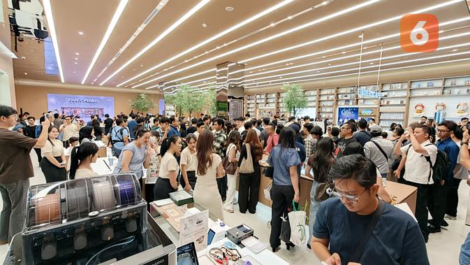 Oppo Flagship Store Gandaria City. (Liputan6.com/ Yuslianson)
