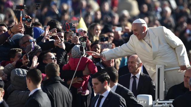 Senyum Ramah Paus Fransiskus, Cermin Pesan Kebaikan dan Kasih Sayang