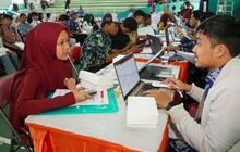 Pemkot Surabaya Terapkan Kebijakan Baru Beasiswa, Fokus Bantuan Sosial untuk Siswa Swasta
