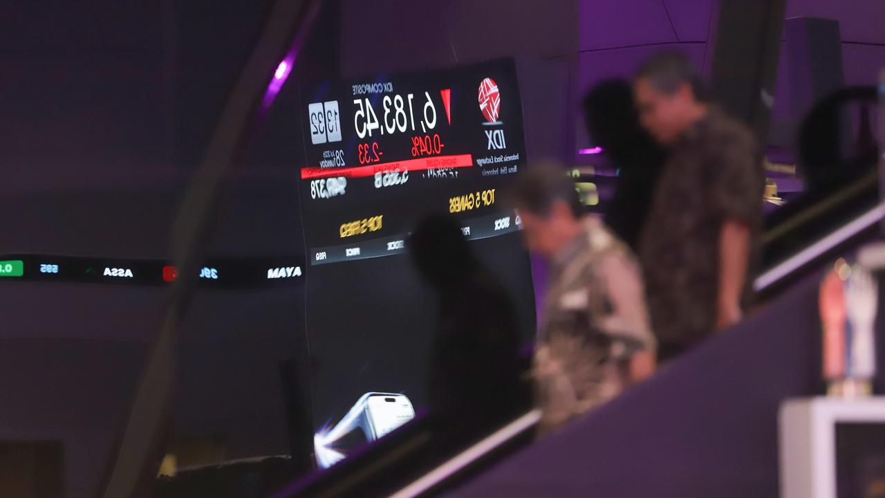 Pasar Saham Lesu Menanti Arah Kebijakan The Fed