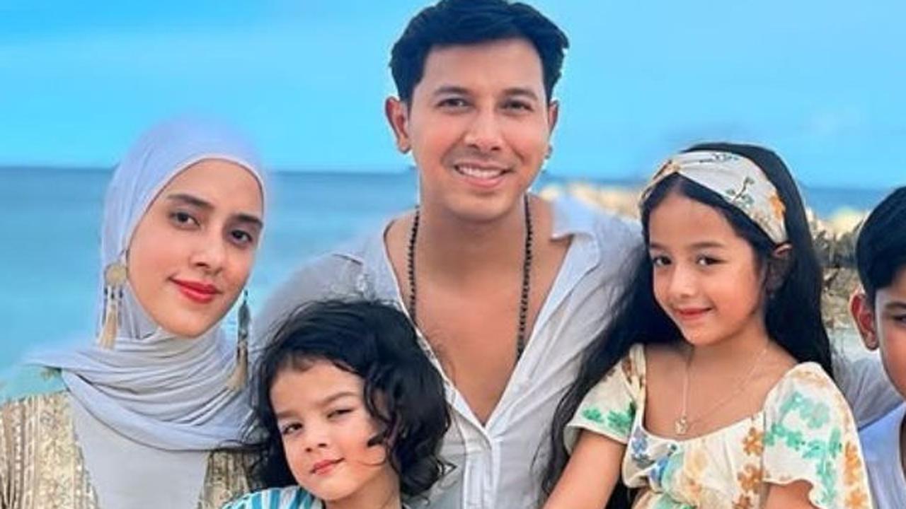 Keluarga Good Looking, Sonny Septian dan Fairus A Rafiq Bagikan Momen Pemotretan Keluarga
