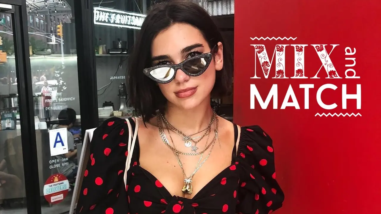 [Bintang] Mix and Match: Hobi Pamer Badan Seksi, Lihat Deretan Outfit Dua Lipa yang Memesona