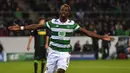 Sama seperti rekannya Tierney, penyerang Celtic, Moussa Dembele menjadi incaran Manchester United pada bursa transfer januari 2018. (AFP/Patrik Stollarz)