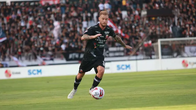 Jacob Pepper, Madura United