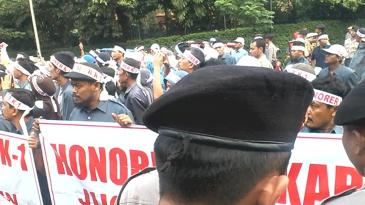 Demo Honorer