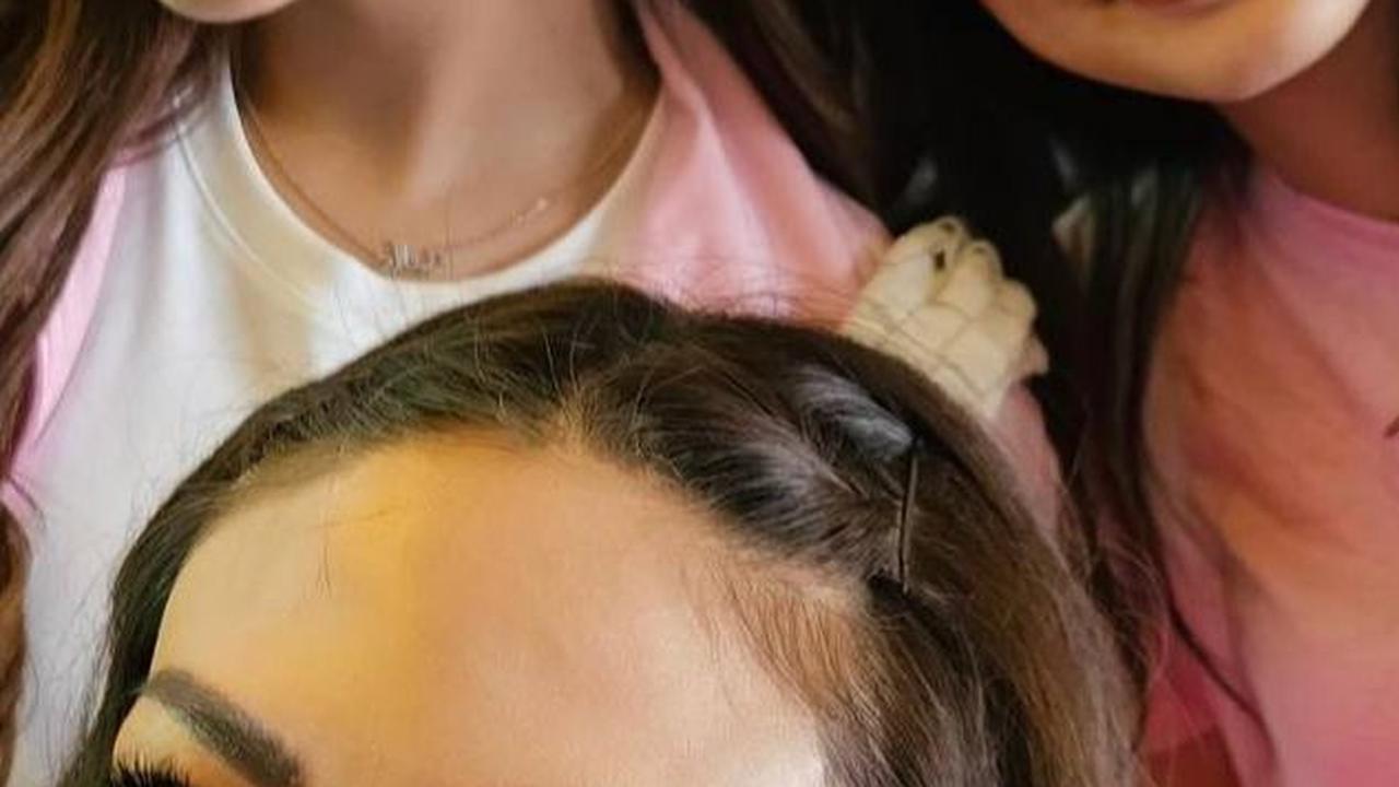 Tampil Menawan Dalam Nuansa Pink dan Dihadiri Banyak Rekan Artis! Berikut 8 Potret Artis di Ultah Ameena