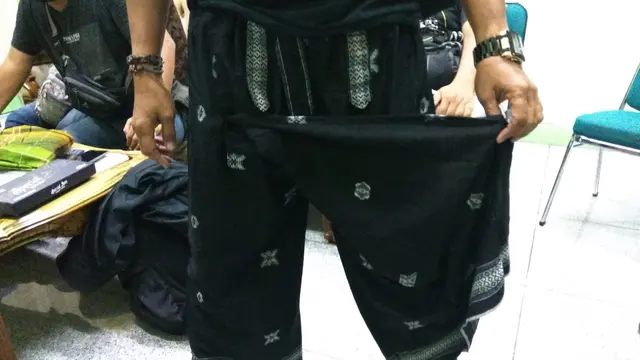 Sarung Tenun