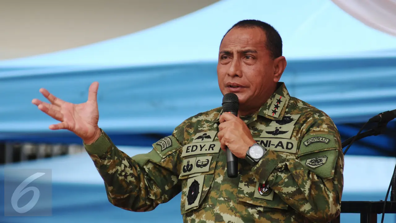 Pangkostrad Letjen TNI Edy Rahmayadi