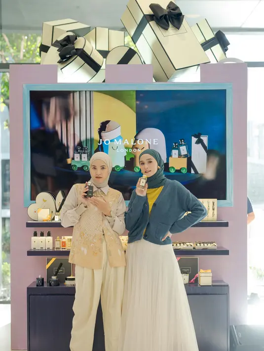 Dengan konsep #JustBecause, acara ini mengajak pengunjung untuk merayakan momen spesial dengan kehangatan dan keharuman yang elegan. [Dok/Jo Malone London Indonesia].