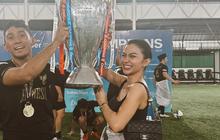 Potret Cantik Ariel Tatum dan Daffa Wardhana Angka Piala Kemenangan Tanding Bola: Congratulations champpp!