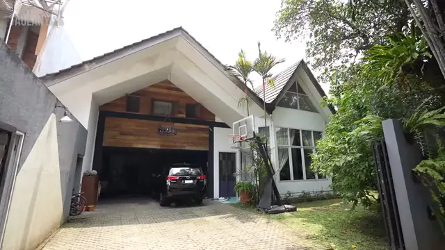 Rumah Dwi Sasono