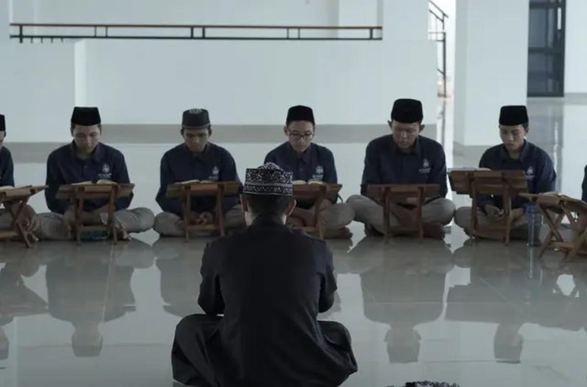 Kisah Jenaka Gus yang Diizinkan Pacaran, Syaratnya Unik dan Bikin Melongo
