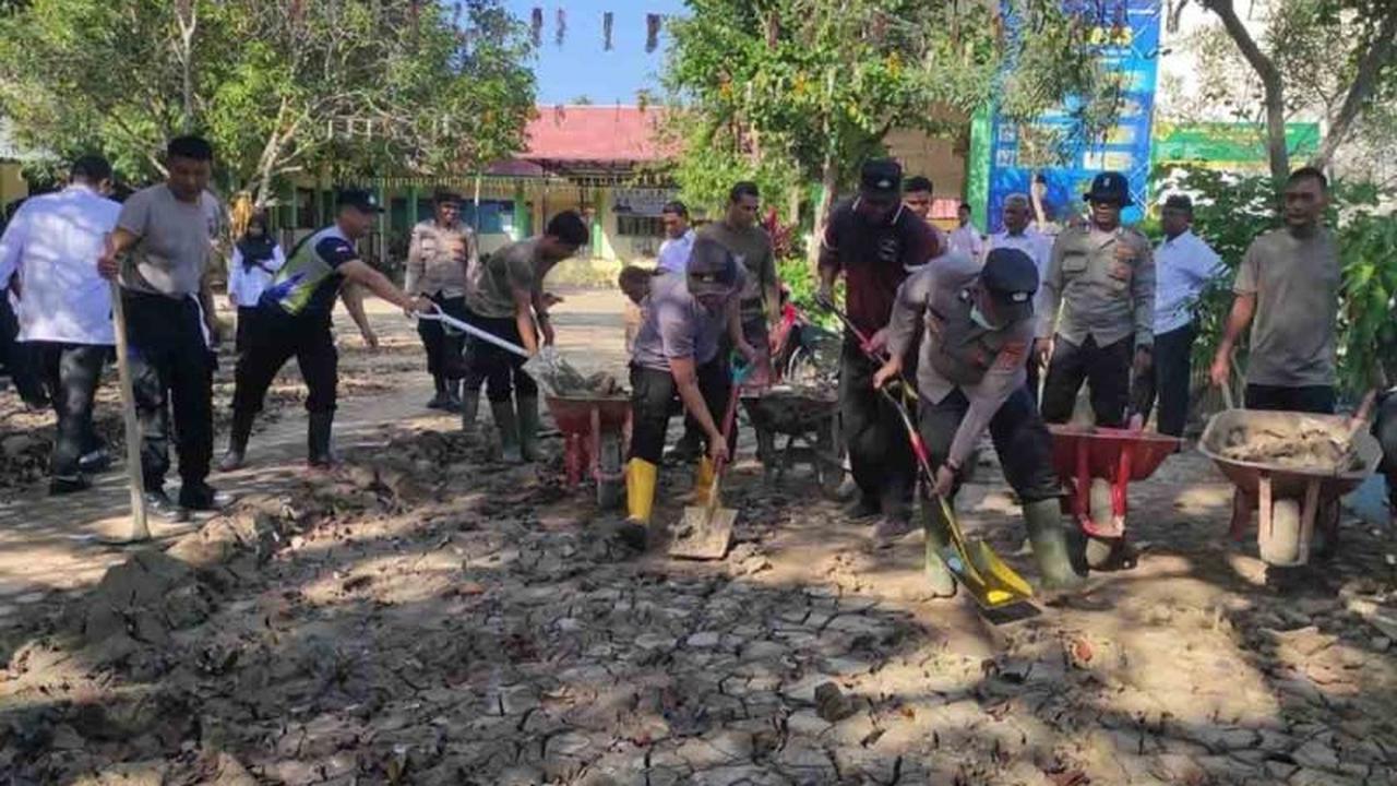 Polri Percepat Pemulihan Sekolah Terdampak Bencana di Bireuen, Pendidikan Kembali Bangkit
