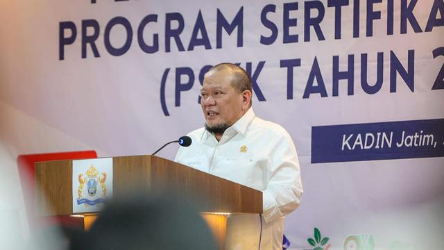 Ketua Dewan Perwakilan Daerah (DPD) AA LaNyalla Mahmud Mattalitti saat menjadi pembicara dalam sebuah forum di Surabaya, Jawa Timur. (Istimewa)