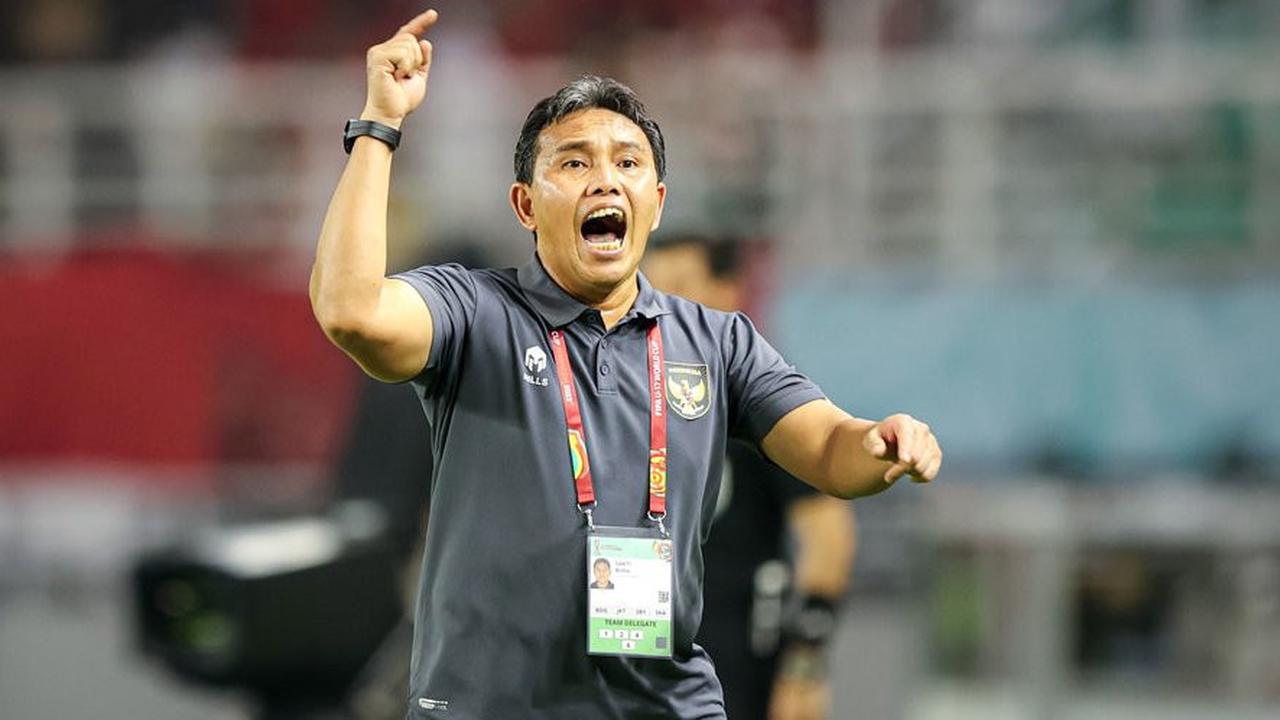 Bima Sakti dan Eko Purdjianto juga Ikut Proses Seleksi untuk Mendampingi Kluivert di Timnas Indonesia