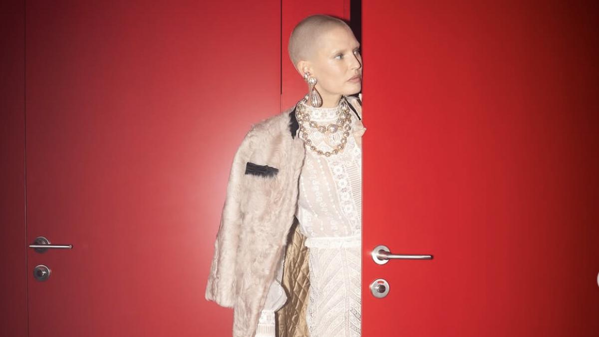 6 Gaya Bianca Balti di Perhelatan Fashion Valentino Garapan Alessandro Michele