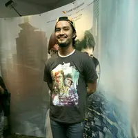 Banyak pelajaran didapatkan lewat film itu. Meski menjadi seorang pengusaha muda kaya, ia tidak bisa menikmatinya kekayaannya. Lantaran penyakit alzheimer yang dideritanya. Apalagi ia main dengan artis senior. (Galih W. Satria/Bintang.com)
