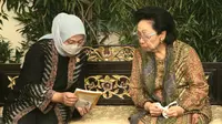 Menteri Ketenagakerjaan Ida Fauziyah saat mengunjungi Kampoeng Djamoe Organik Martha Tilaar di Cikarang, Bekasi, Jawa Barat, Rabu (3/2/2021).