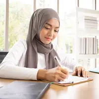 5 Tanda Orang yang Hatinya Makin Tenang di Bulan Ramadan./Copyright depositphotos.com/noname3132