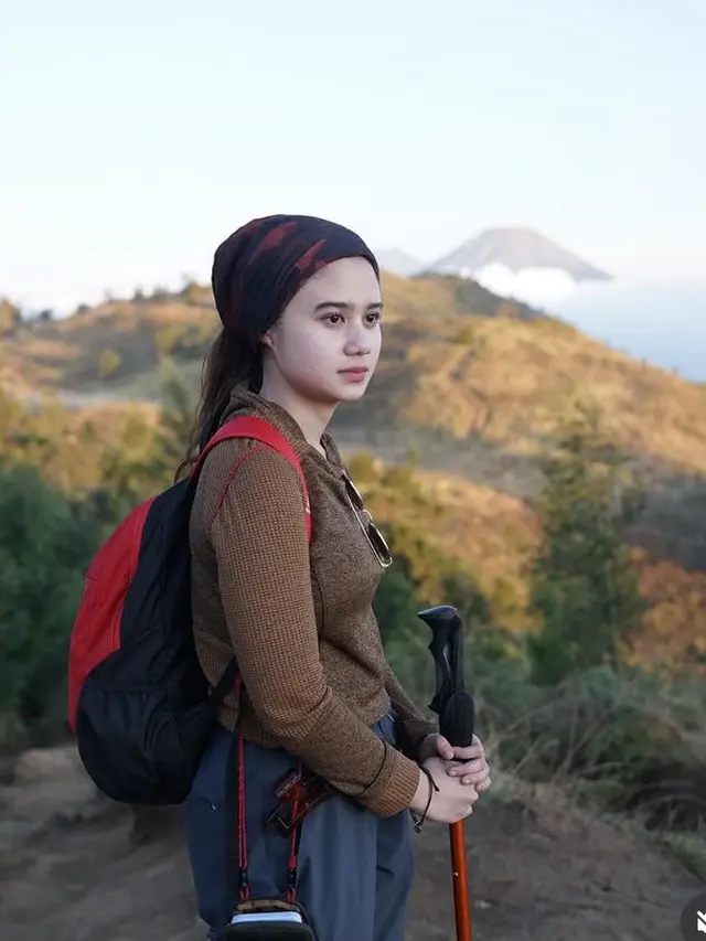 Tissa Biani rayakan ulang tahun di atas gunung. [@tissabiani]