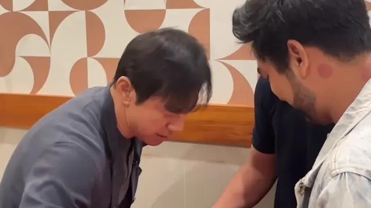 7 Potret Shin Tae-yong Dinner Bareng Verrell Bramasta, Ngobrol Hal Penting