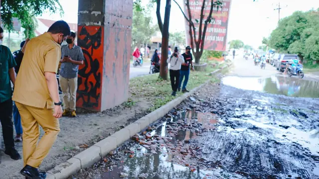 Tanggapi Keluhan Warga Soal Jalan Rusak Menahun, Bobby Nasution Langsung Perintahkan Pembetonan