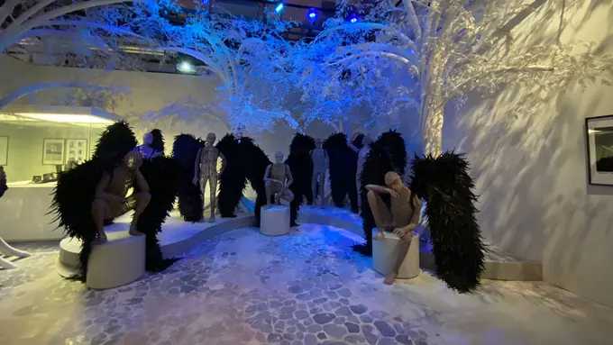 Pameran Seni Digelar Bernuasa BTS